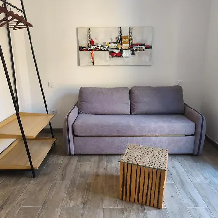 Apartment 2 A 3 Personnes Climatise Avec Patio *